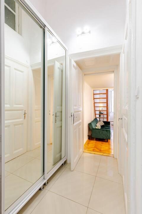 בודפשט Vibrant Center Apartment מראה חיצוני תמונה